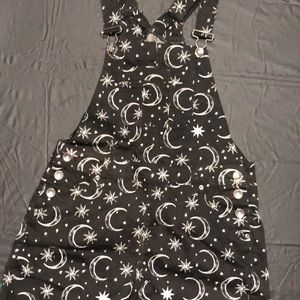 Hot Topic brand sun and moon shortalls